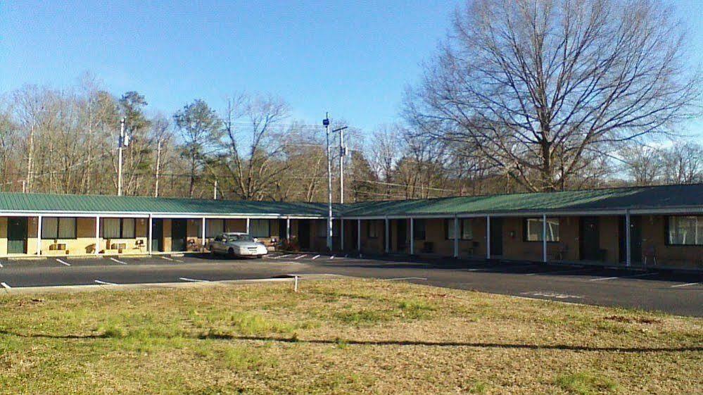 Liberty Inn Scottsboro Extérieur photo